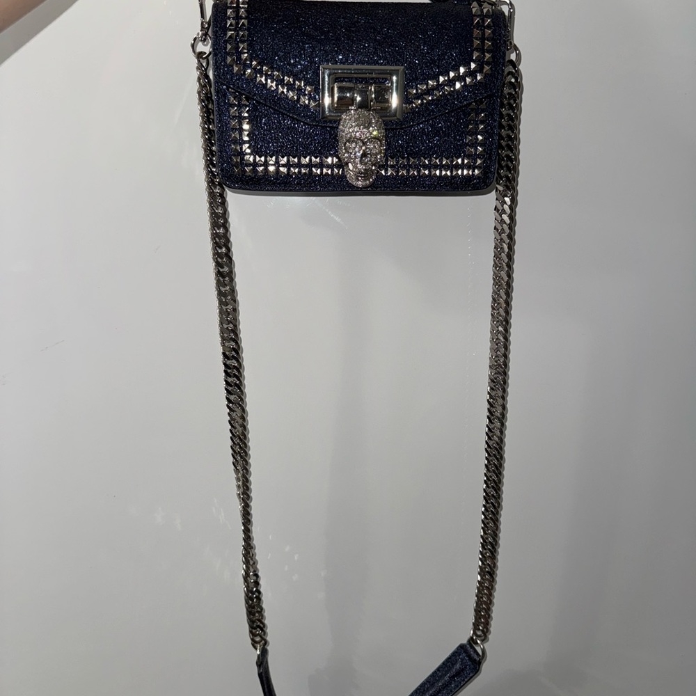Glamorous Black Skull Embellished Crossbody Bag - Picture 2 of 12